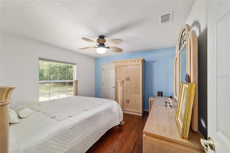 Guest bed 3