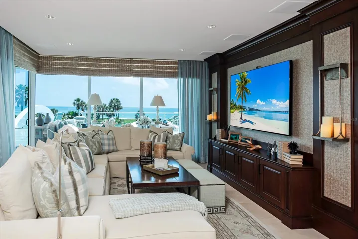 GREAT ROOM