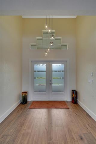 Beautiful foyer