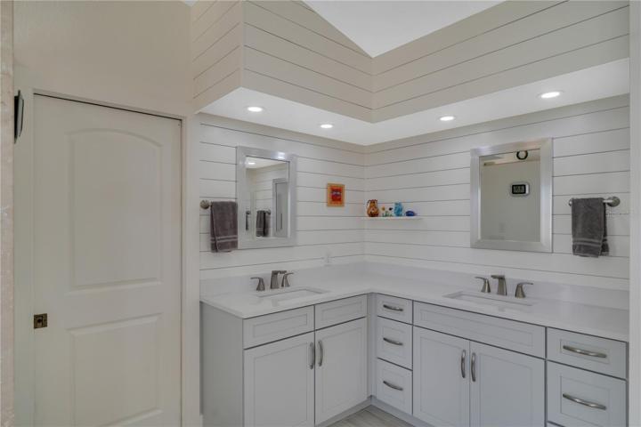 Spacious and brite.