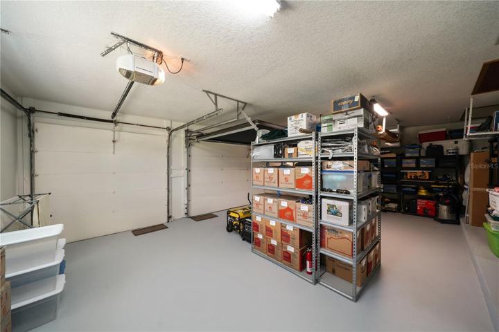 Large and clean 3 car garage