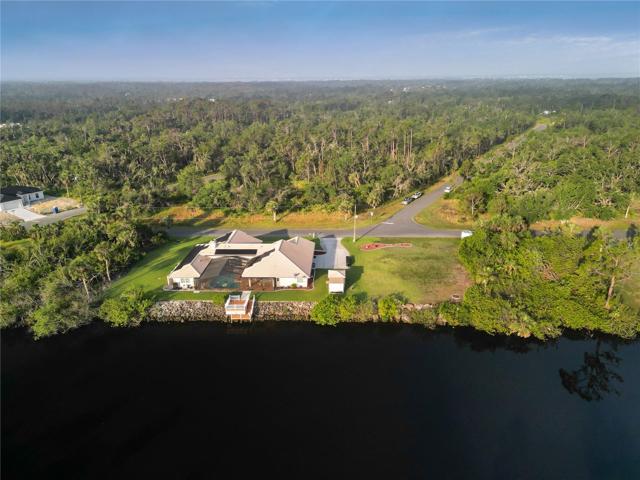 Big and Wide canal. Great for bird watching or fishing!!