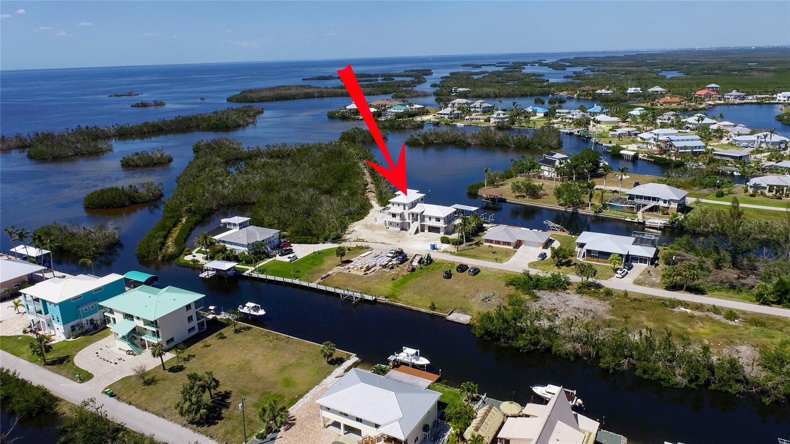 An incredible location at the end of a street and easy access out to the waters of Charlotte Bay and the Gulf of Mexico!