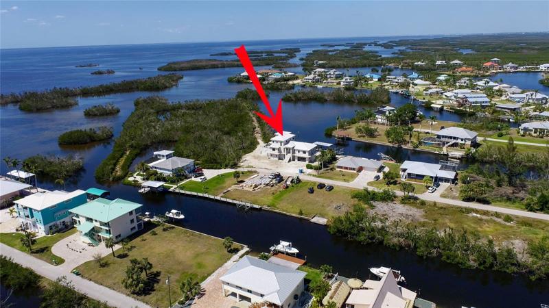 An incredible location at the end of a street and easy access out to the waters of Charlotte Bay and the Gulf of Mexico!