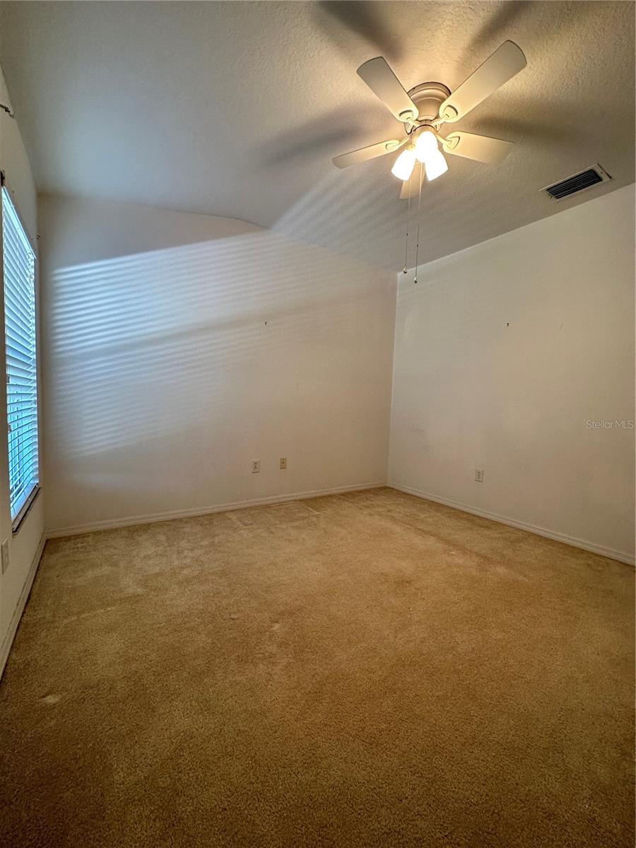 Bedroom 2 (2nd Floor)