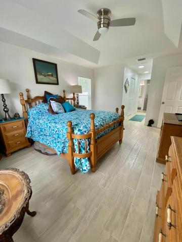 Owner suite