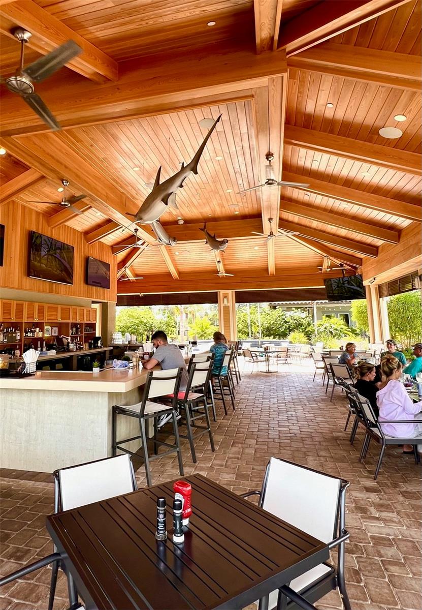 Bahama Bar Grille