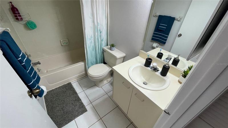 FULL 2ND BATH