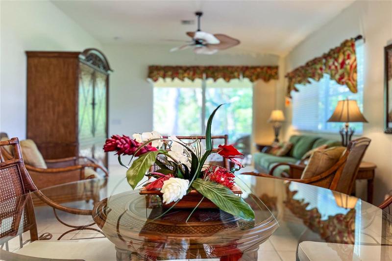 Dining room table