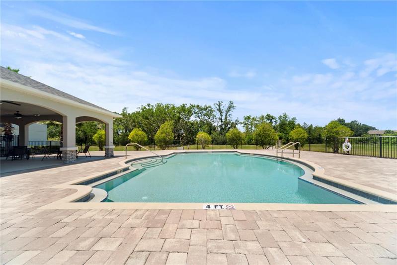Community Pool/Clubhouse