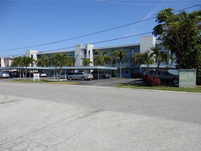 WELCOME TO THE CARAVEL ! CONDOS