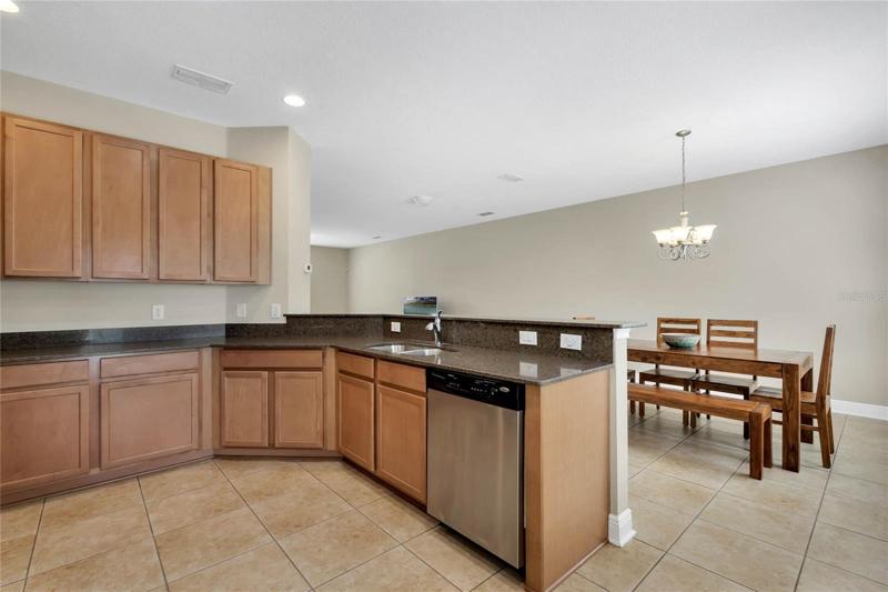 Spacious kitchen, 42