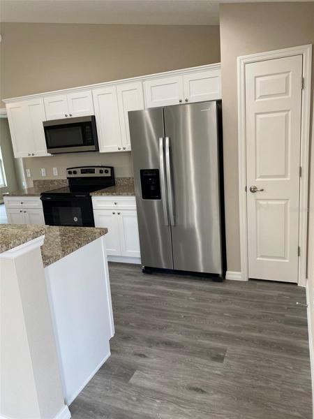 Kitchen/Pantry