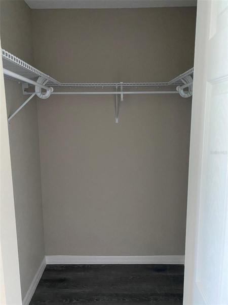 Master closet 1