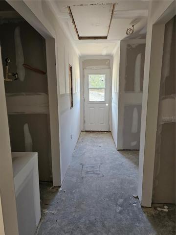 Mud room or Laundry room