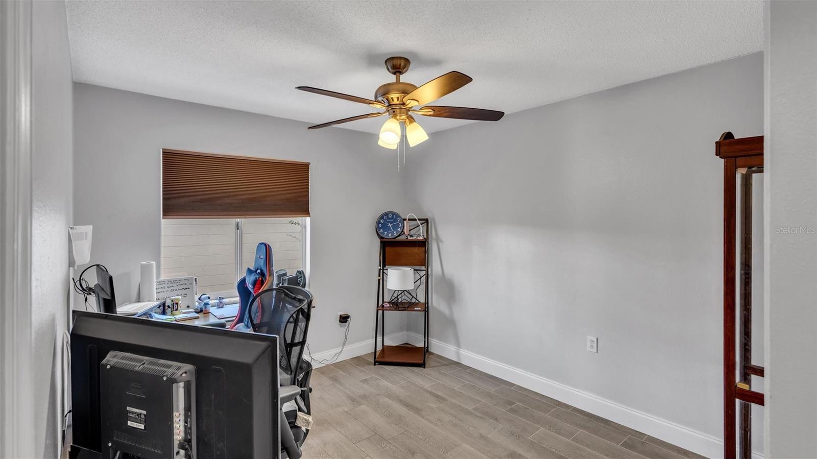 2nd Bedroom