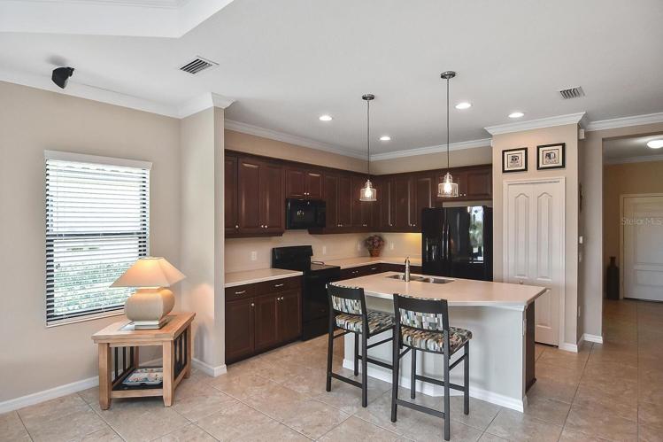Kitchen, dining area, living room