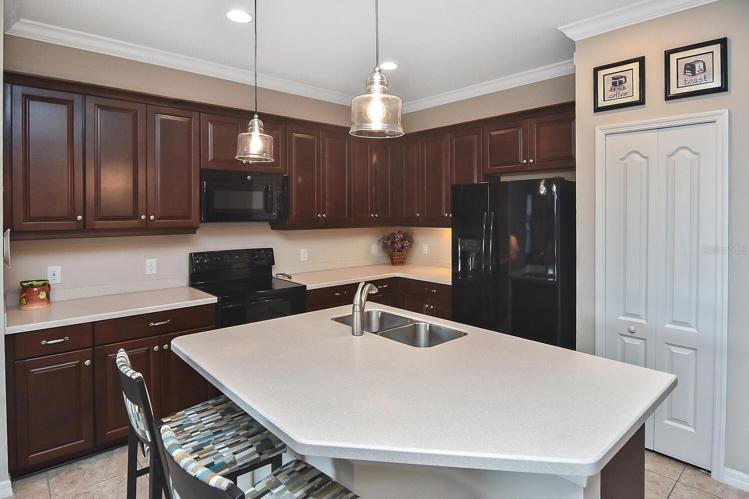 Kitchen, dining area