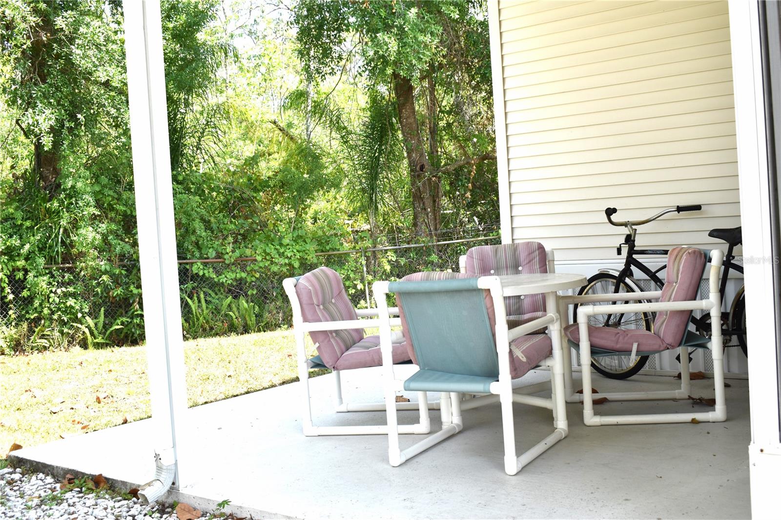 Covered patio area on perimeter