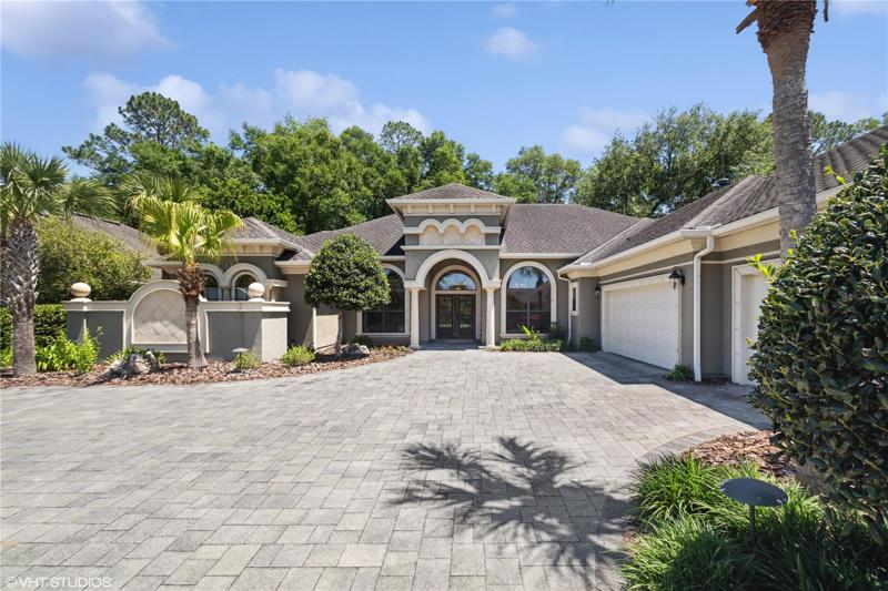Your dream home!