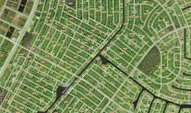 55 miles of navigable canals within the subdivision.