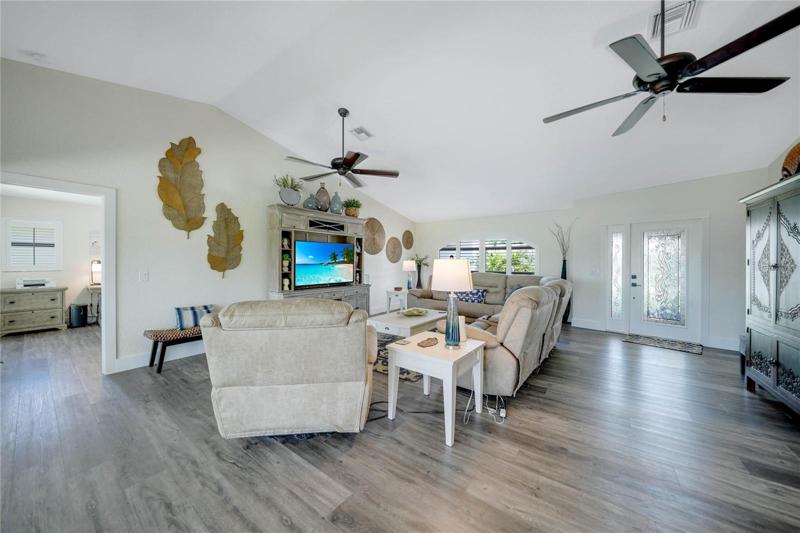 large open area gives you plenty of options for design