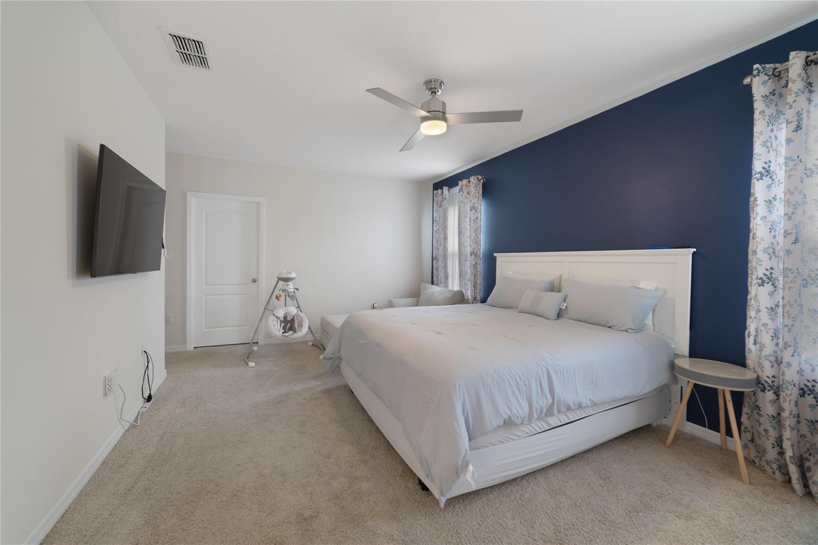 PRIMARY SUITE. 