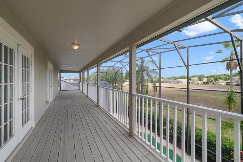 Huge second floor balcony!