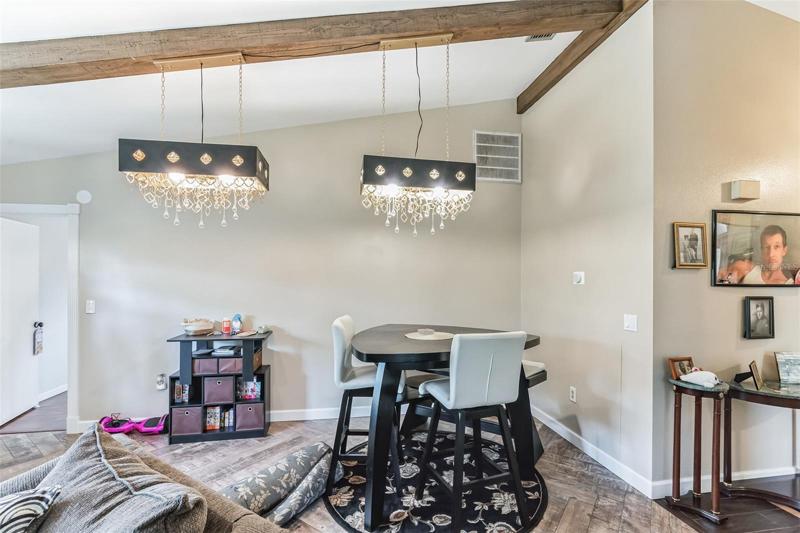 Dinette Area