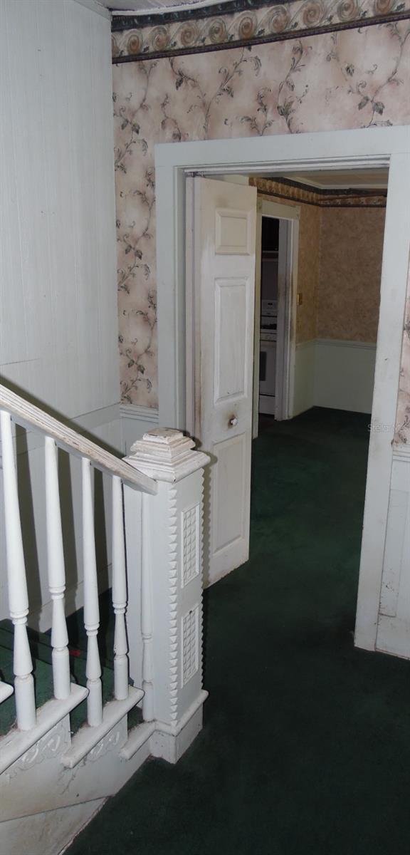 Side door entry