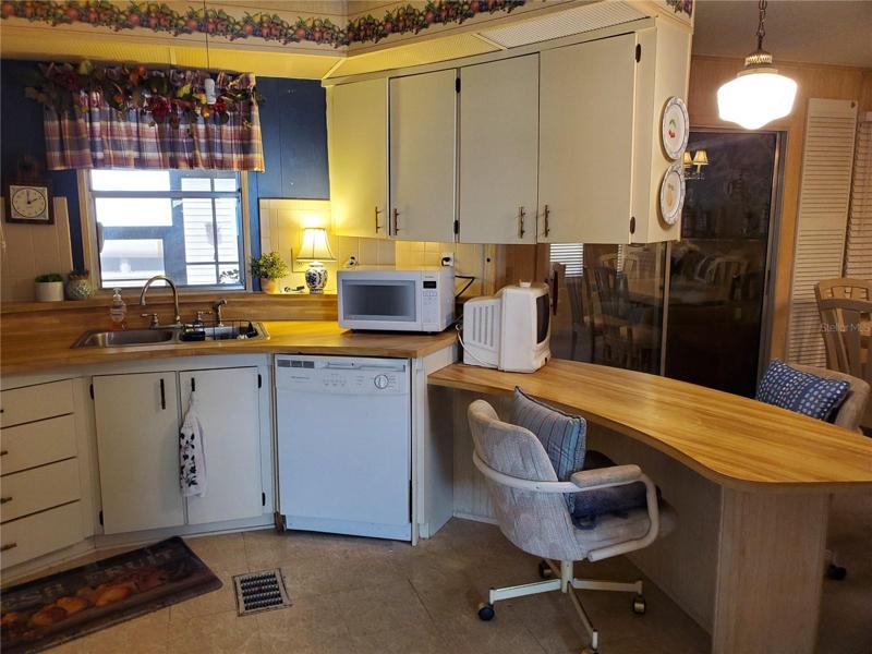 Open Kitchen