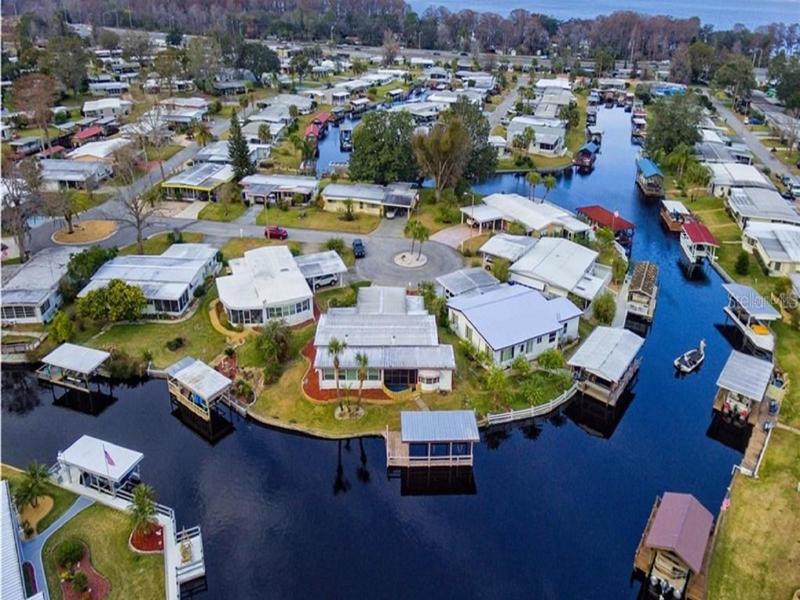 beautiful canals