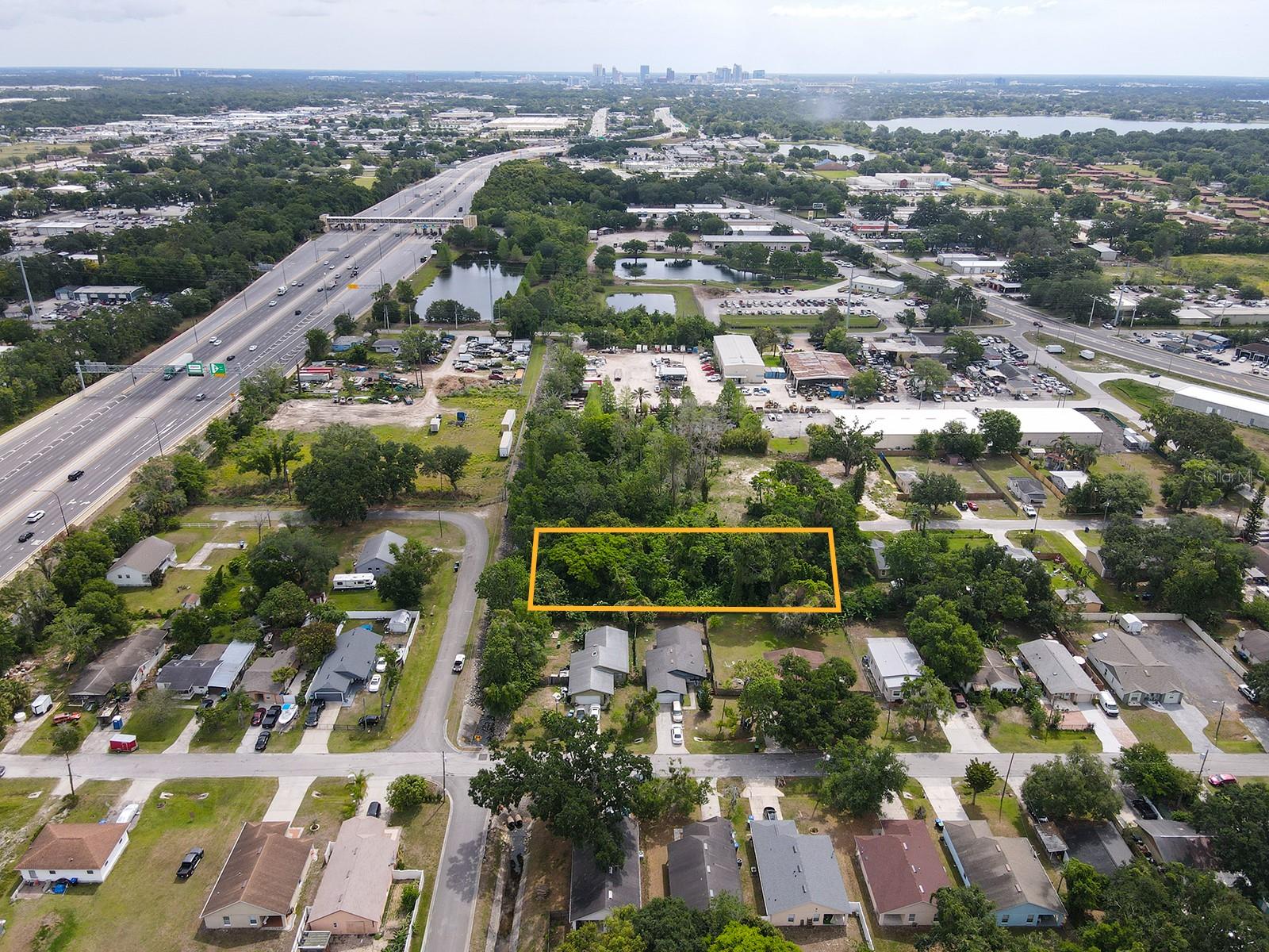 10 Mins. from Downtown Orlando/ 25 Mins from Disney!