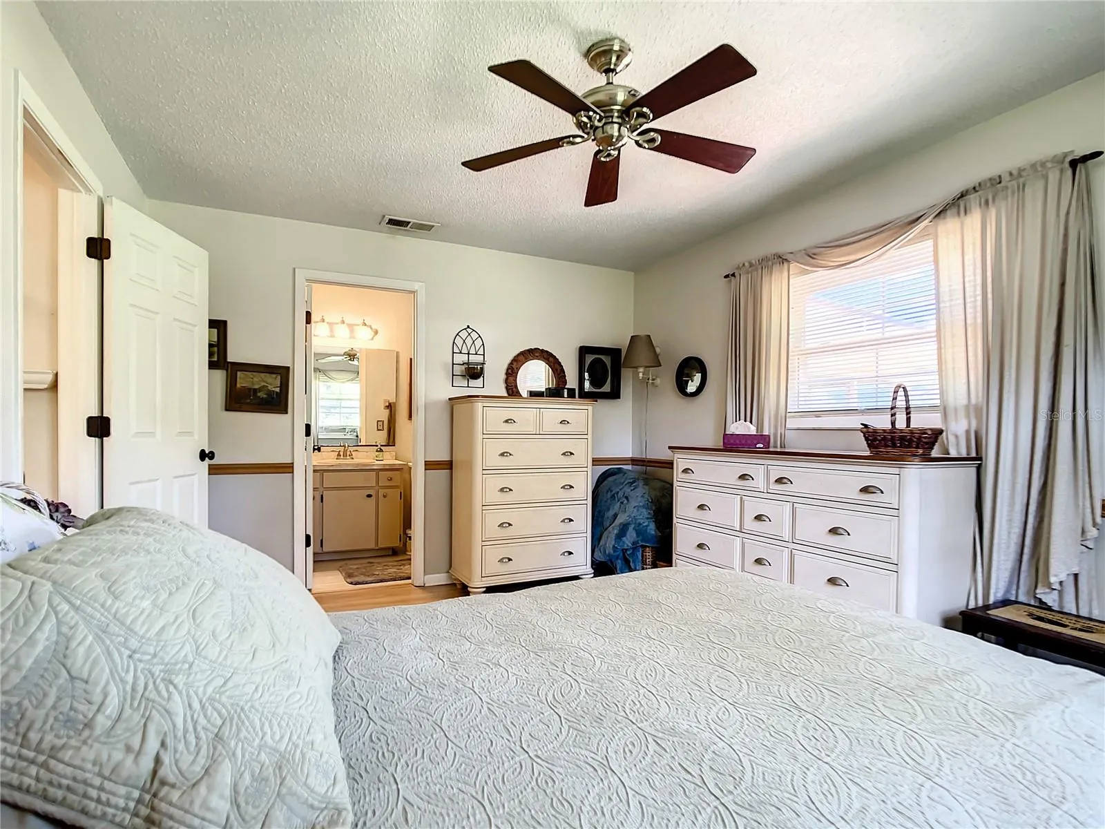 Longwood, Florida 32750, 5 Bedrooms Bedrooms, 0 ,3 BathroomsBathrooms,Residential,For Sale,RONALD REAGAN,0,O6105735