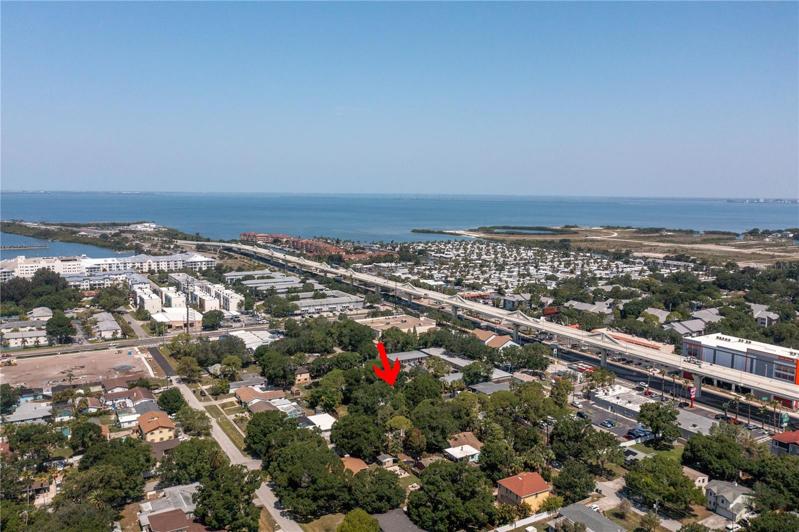 drone picture of location close to crosstown and Gandy Bridge