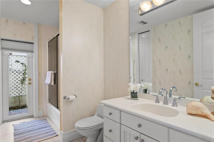1st Floor Guest Bath