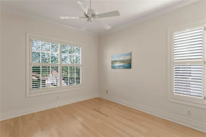 Guest Bedroom -2