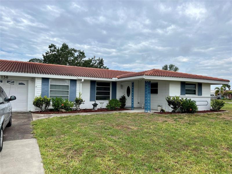138 Easton Dr NW