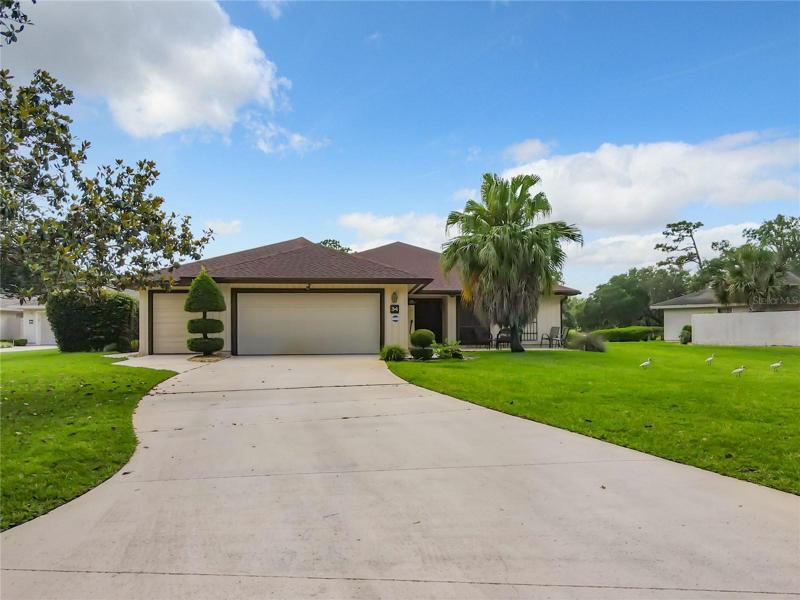 LONG DRIVEWAY TO LEFT CART GARAGE/WORKSHOP