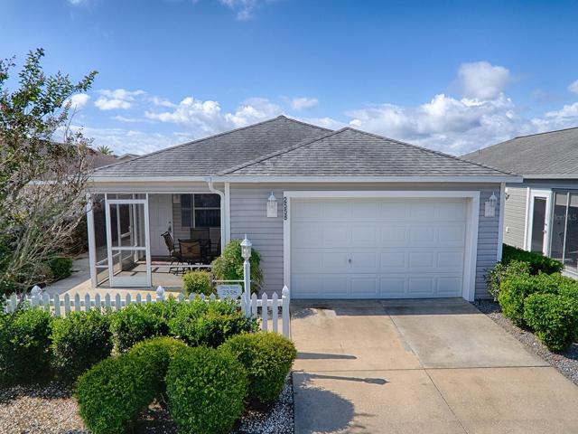 THIS LOVELY COTTAGE IS IN THE BEAUTIFUL VILLAGE OF BUTTONWOOD