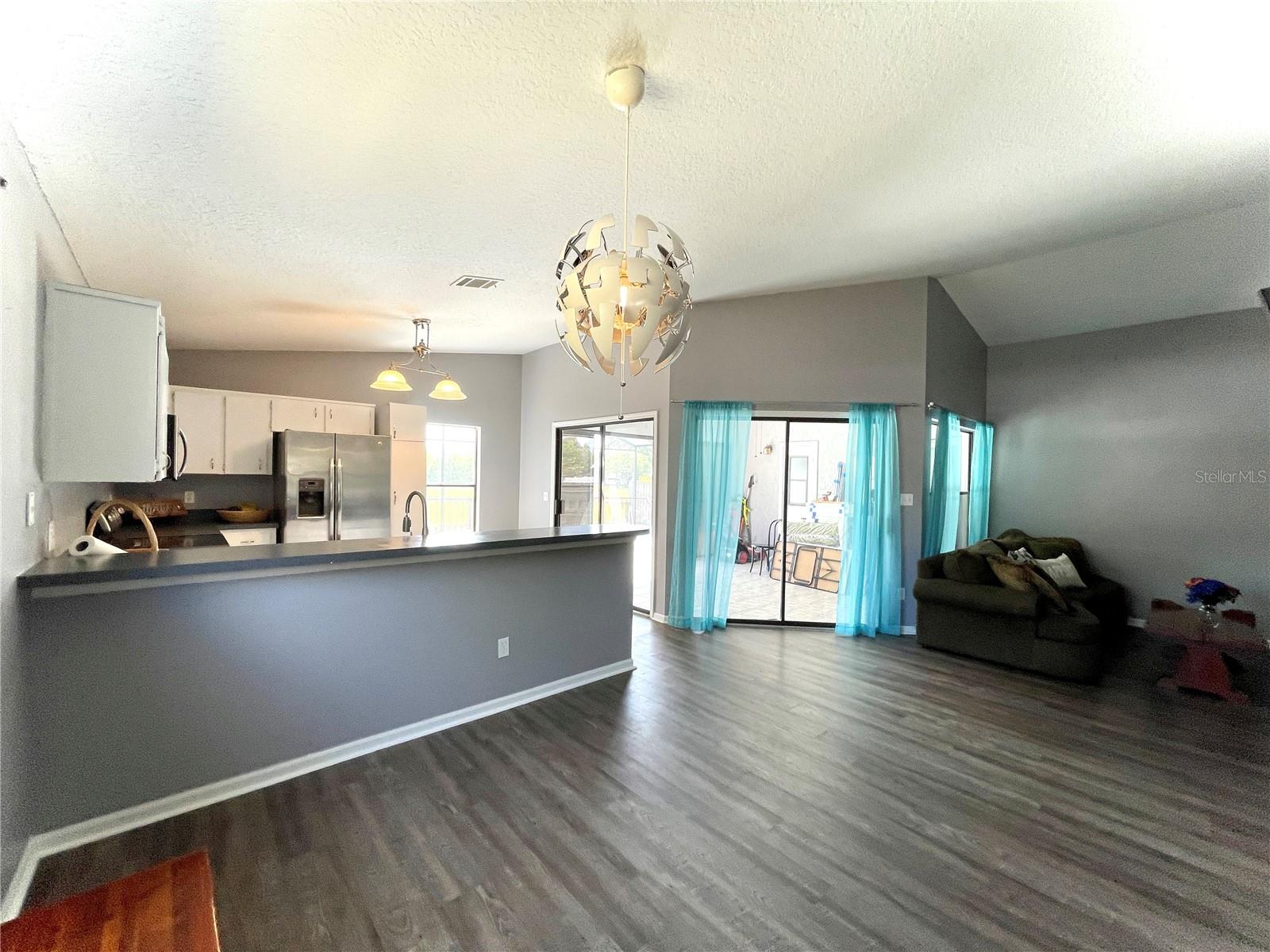 Dining to Kitchen/Family Room