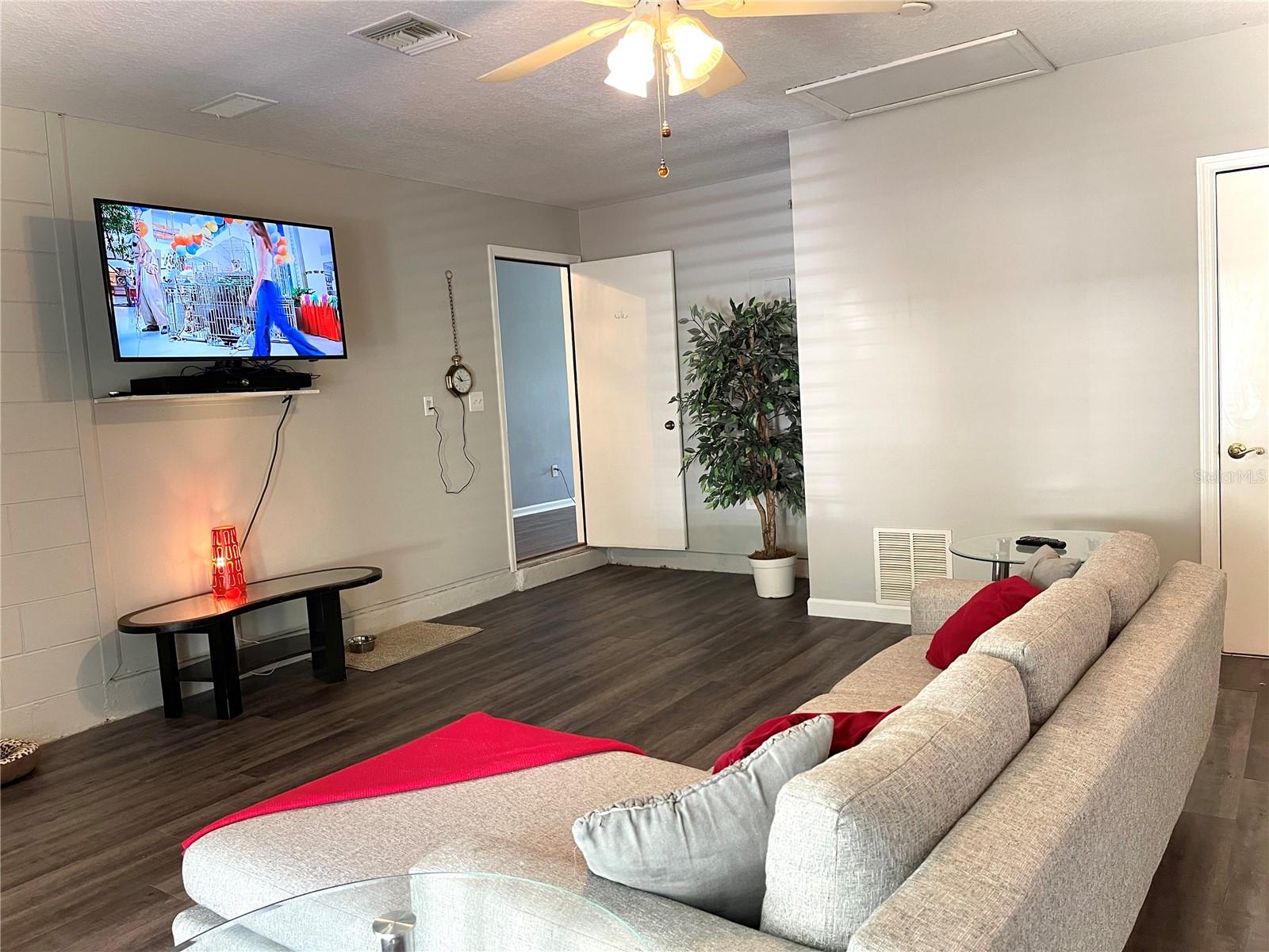 4th bedroom/bonus room