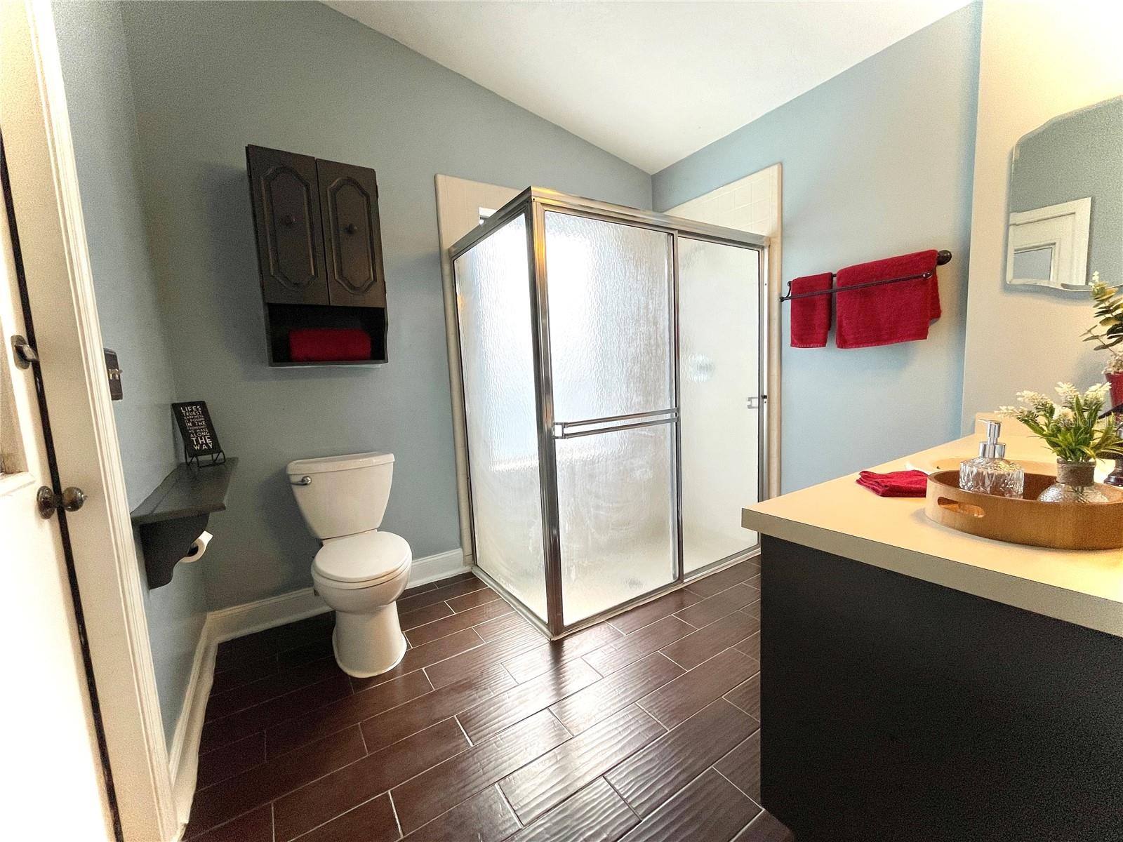 Master Bathroom/Pool Bath