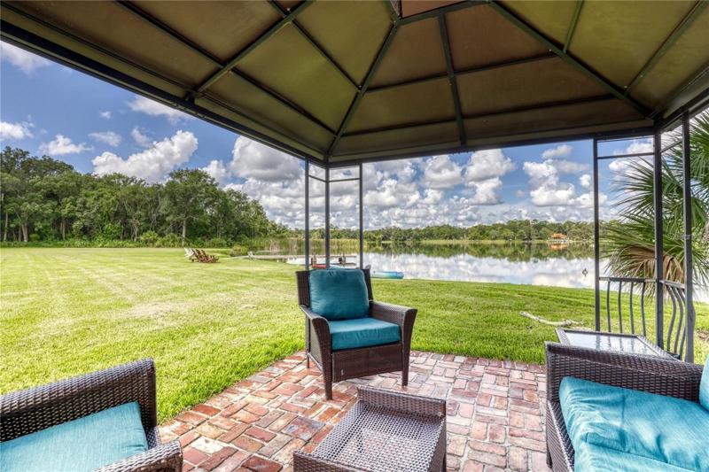 main house lake view