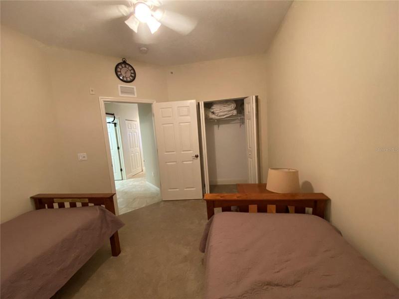Third bed room, with two twin beds