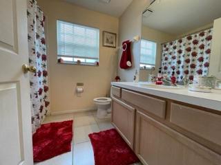 2ndBathroom