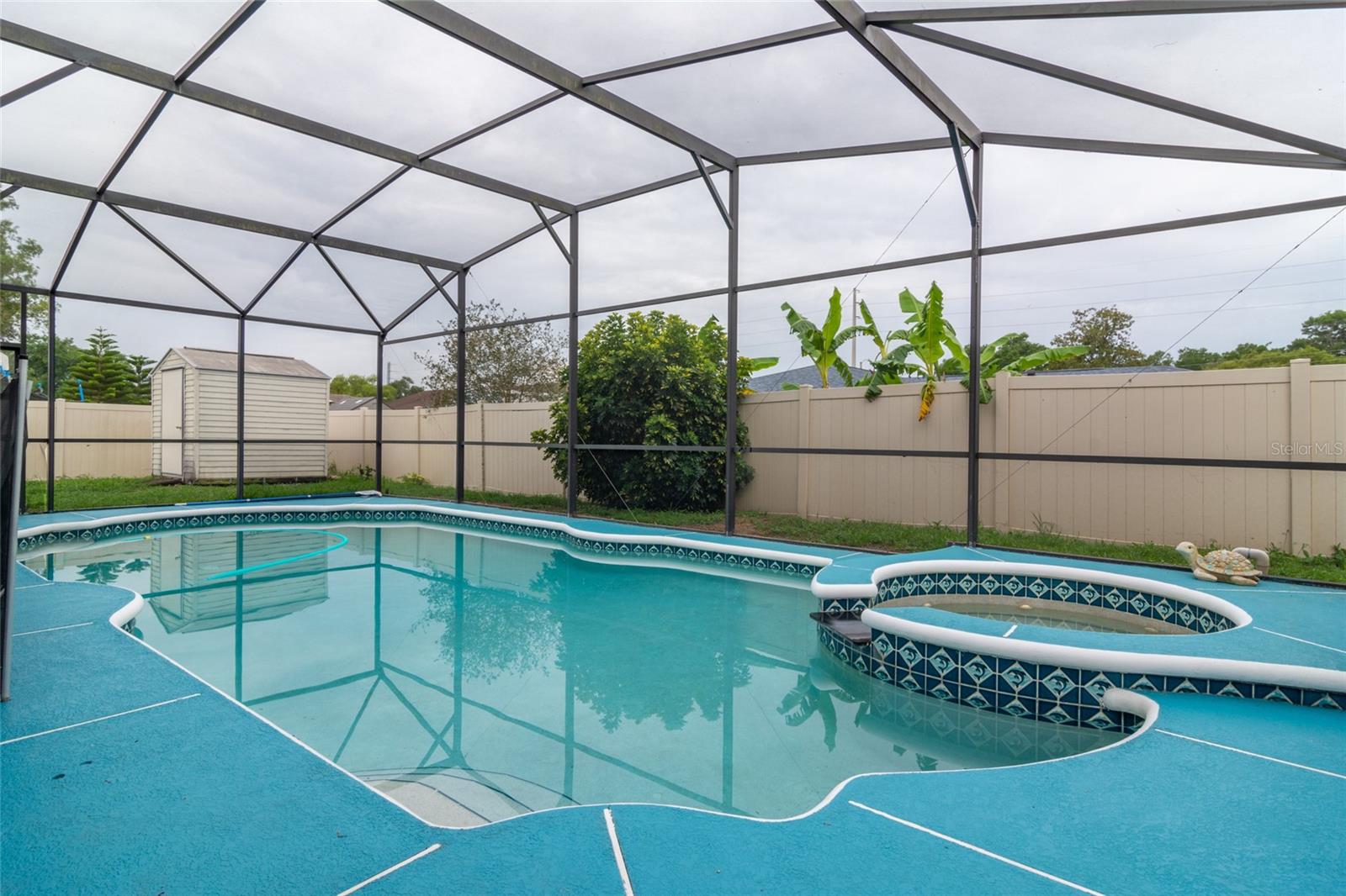 screened Pool