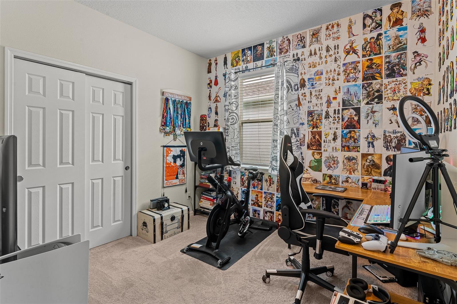 1st bedroom
