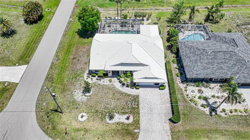 Oversized corner lot.