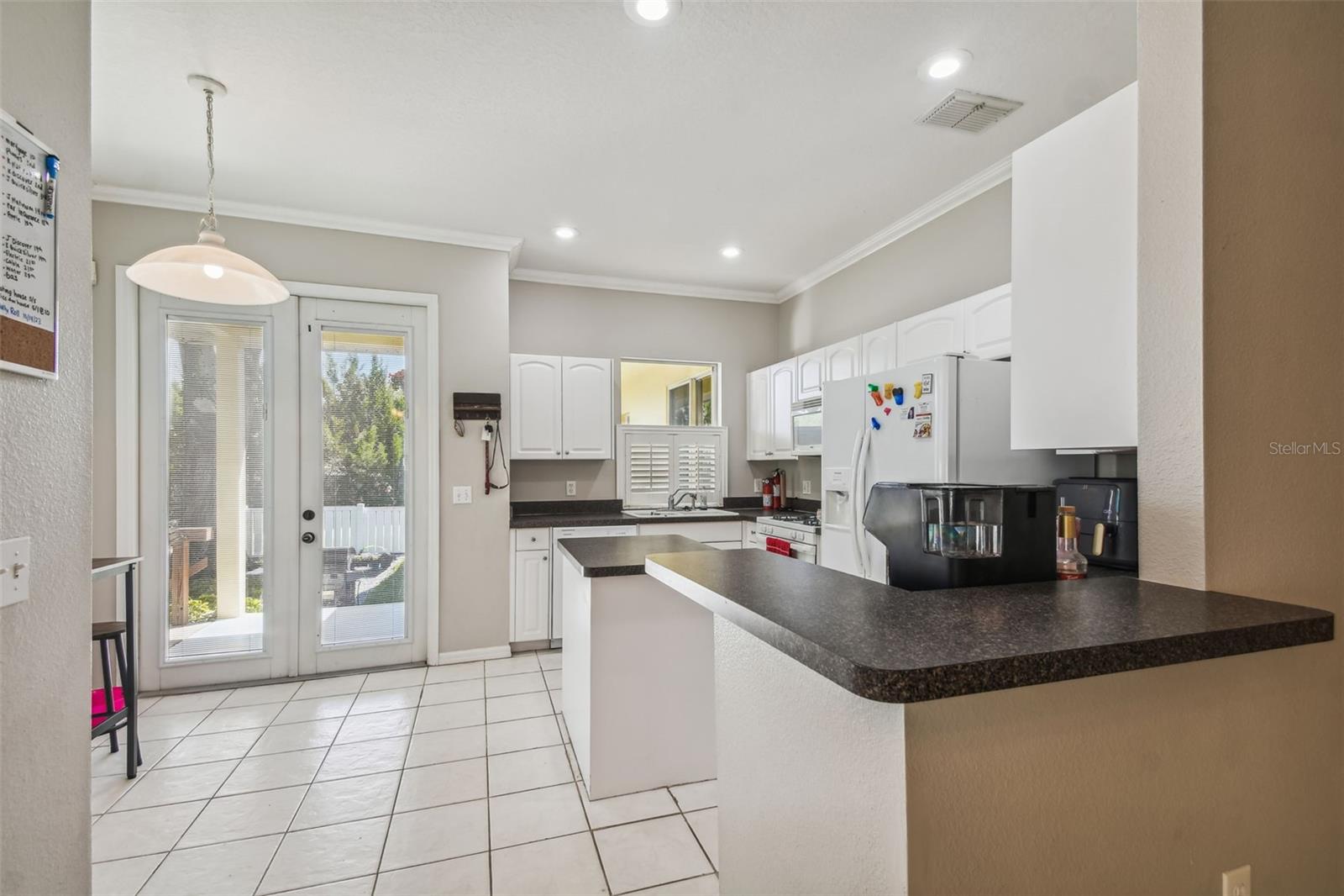 Kitchen(Previous flooring)